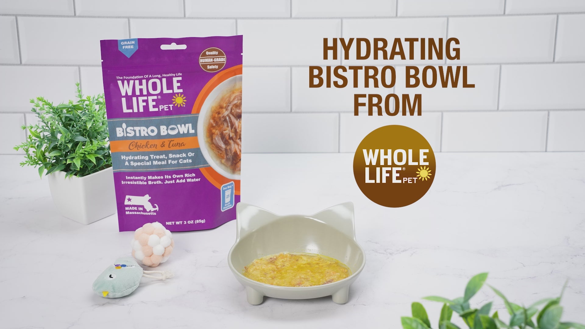 Bistro Bowls: merienda hidratante de atún rallado y complemento alimenticio para gatos